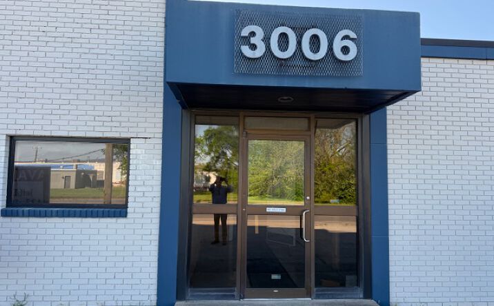 Pictures of Industrial, Mixed Use, Office property located at 3006 Dodds Ave, Chattanooga, TN 37407 for sales - image #1