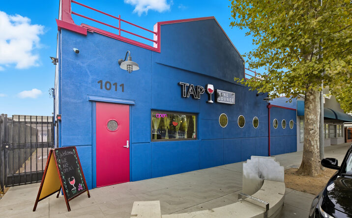 Pictures of Retail property located at 1011 Del Paso Boulevard, Sacramento, CA 95815 for sales - image #1