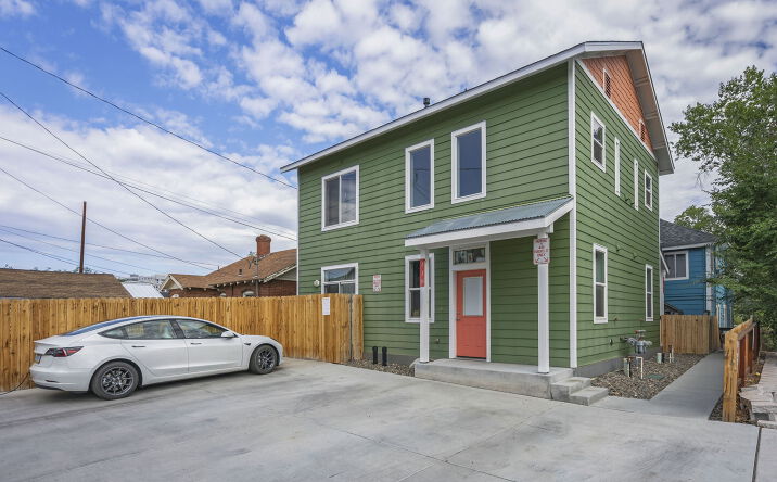 Pictures of Multifamily property located at 446 Roberts St, Reno, NV 89502 for sales - image #1