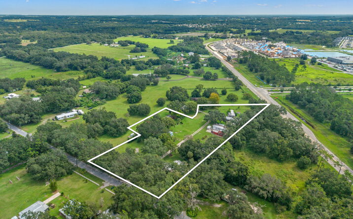 Pictures of Land property located at 31107 Dana Drive, San Antonio, FL 33576 for sales - image #1