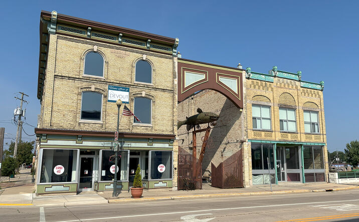 Pictures of Retail property located at 88, 92 and 96 South Main Street, Fort Atkinson, WI 53538 for sales - image #1