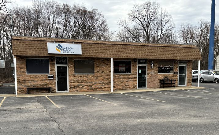 Pictures of Mixed Use, Retail property located at 1305 S Raccoon Rd, Austintown, OH 44515 for sales - image #1