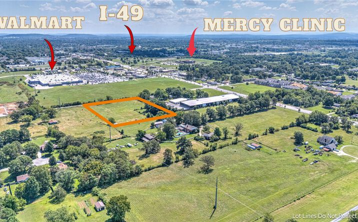 Pictures of Retail property located at 1134 Oak Grove Road, Springdale, AR 72762 for sales - image #1