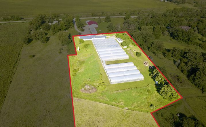Pictures of Mixed Use, Special Purpose property located at 4349 32nd Street, Grinnell, IA 50112 for sales - image #1
