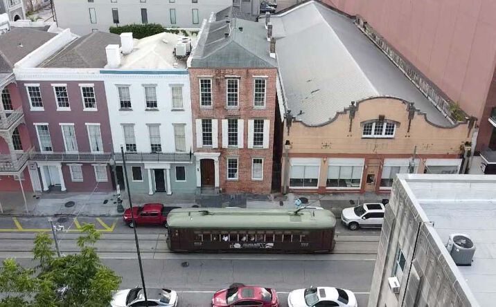 Pictures of Office, Hospitality property located at 716 Carondelet St, New Orleans, LA 70130 for sales - image #1