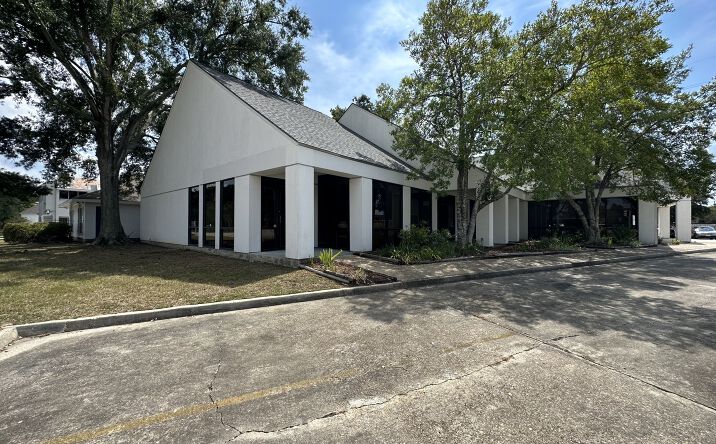 Pictures of Office property located at 7414 Picardy Ave, Baton Rouge, LA 70808 for sales - image #1