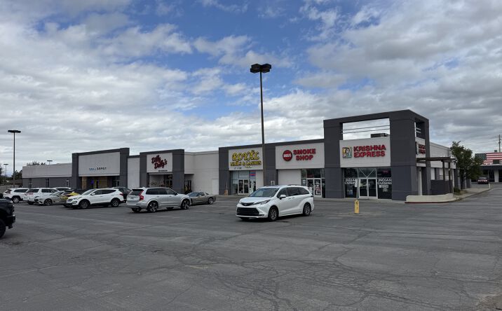 Pictures of Hospitality, Multifamily, Retail property located at 1946 W 5600 S, Roy, UT 84067 for sales - image #1