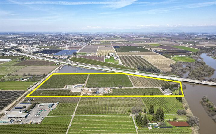 Pictures of Land property located at 1710 Avenue 388, Kingsburg, CA 93631 for sales - image #1