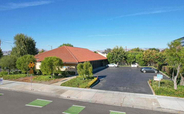 Pictures of Office property located at 1156 North 4th Street, San Jose, CA 95112 for sales - image #1