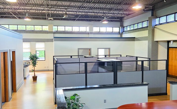 Pictures of Office, Retail property located at 611 S Sandusky St, Delaware, OH 43015 for sales - image #1