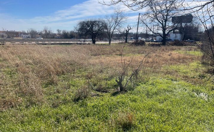 Pictures of Land, Multifamily property located at 713 E Jefferson Ave, Fort Worth, TX 76104 for sales - image #1