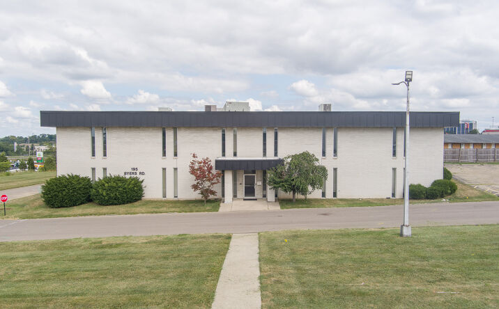 Pictures of Office property located at 195 Byers Rd, Miamisburg, OH 45342 for sales - image #1