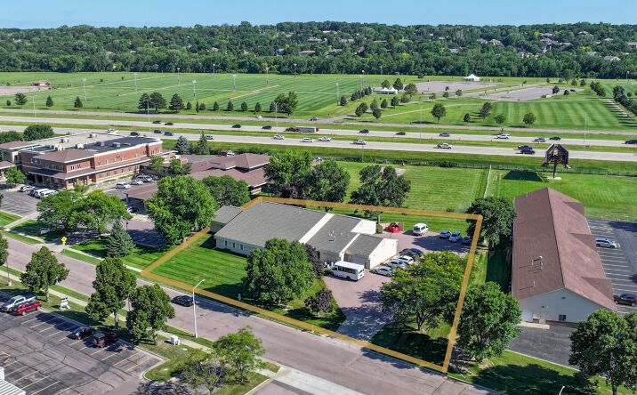 Pictures of Special Purpose property located at 1501 W 51st St, Sioux Falls, SD 57105 for sales - image #1