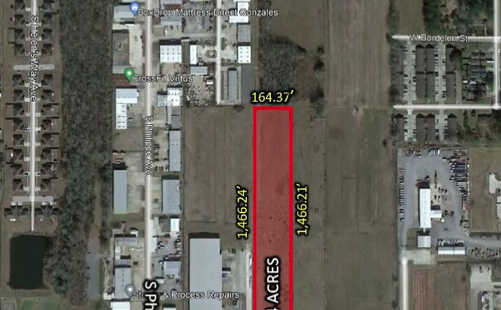 Pictures of Land property located at E highway 30, Gonzales, LA 70737 for sales - image #1