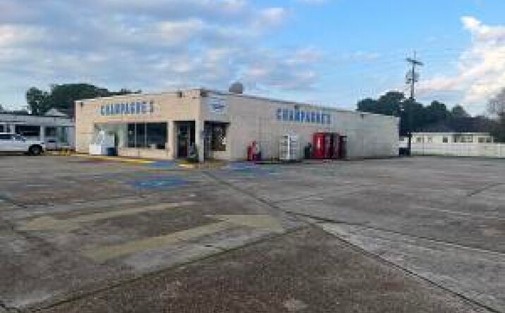 Pictures of Retail, Industrial property located at 500 S Adams, Rayne, LA 70578 for sales - image #1