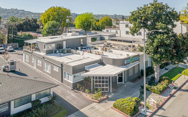 Pictures of Office, Mixed Use property located at 10730 Riverside Dr, North Hollywood/Toluca Lake, CA 91602 for sales - image #1