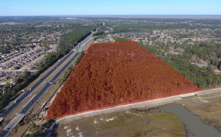 Pictures of Land property located at 1300 I-10 Service Rd, Slidell, LA 70461 for sales - image #1