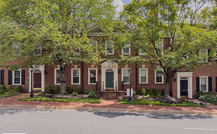 4157 Chain Bridge Rd, Fairfax, VA 22030 | Crexi.com
