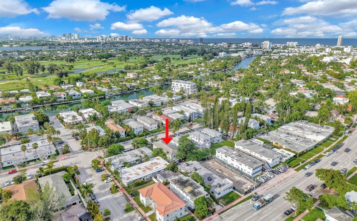 Pictures of Multifamily property located at 1784 Marseille Dr, Miami Beach, FL 33141 for sales - image #1