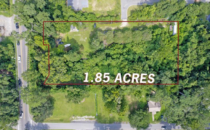 Pictures of Land, Mixed Use property located at 325 W 5th North Street, Summerville, SC 29483 for sales - image #1
