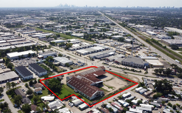 Pictures of Land, Mixed Use property located at 6322 W. 34th Street, Houston, TX 77092 for sales - image #1
