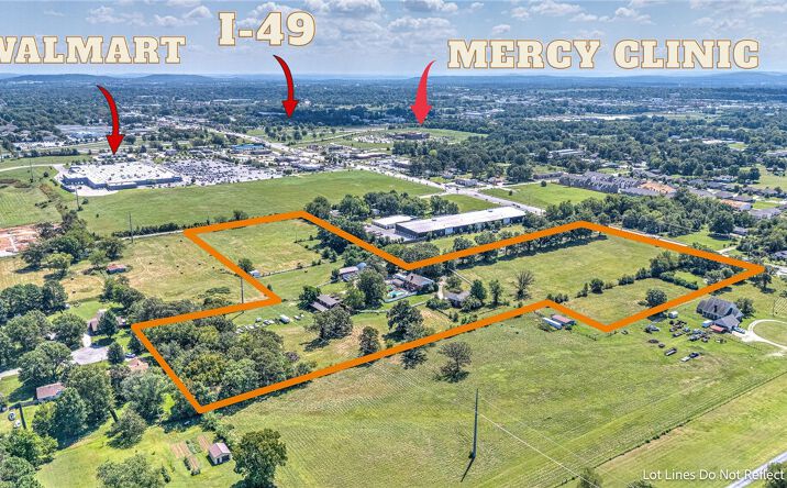 Pictures of Retail property located at 5402 Elm Springs Road, Springdale, AR 72762 for sales - image #1