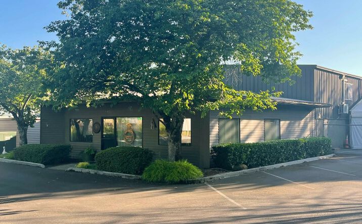 Pictures of Office, Industrial property located at 19435 SW 129th Ave, Tualatin, OR 97062 for sales - image #1