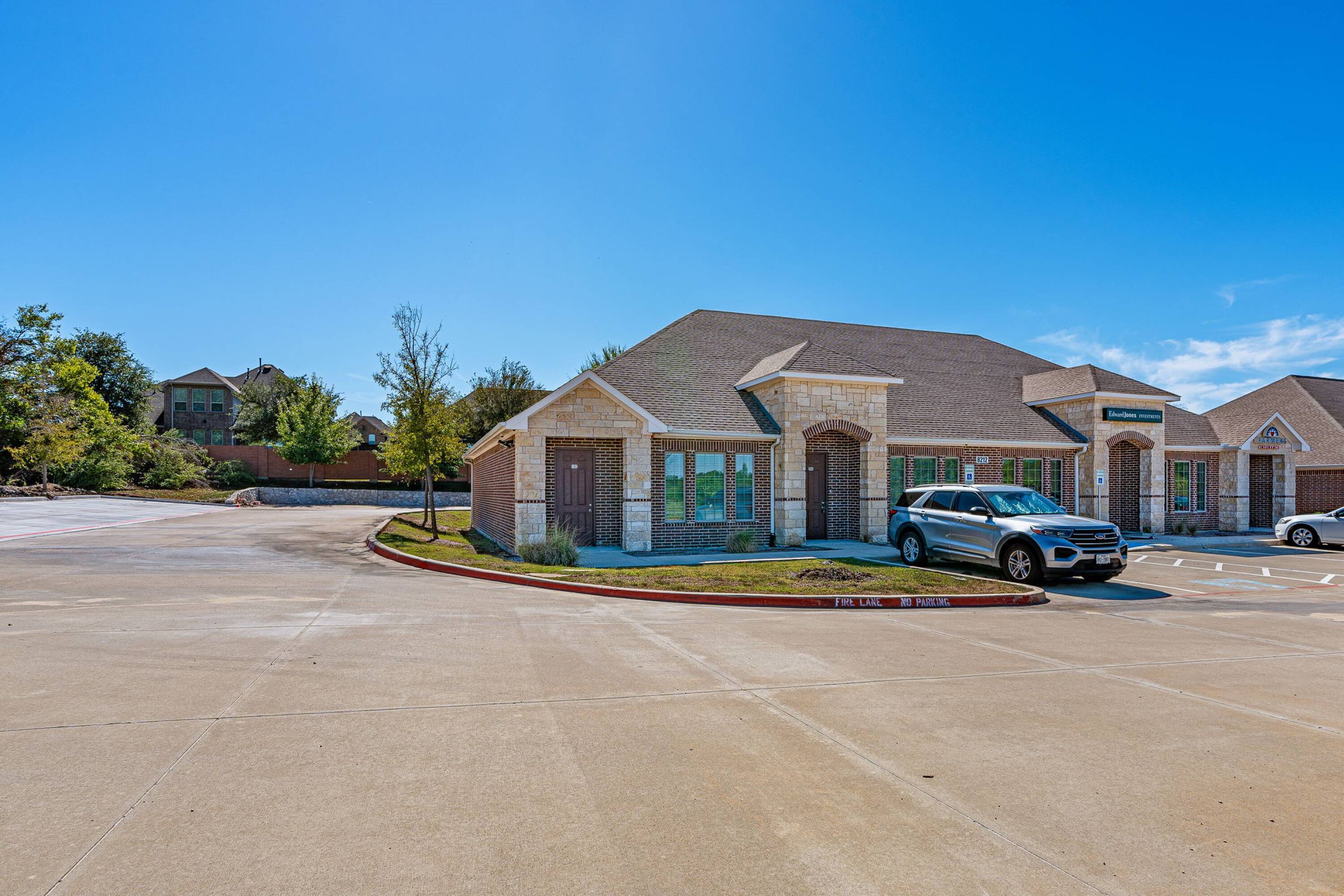 8212 Liberty Grove Rd, Rowlett, TX 75089 | Crexi.com