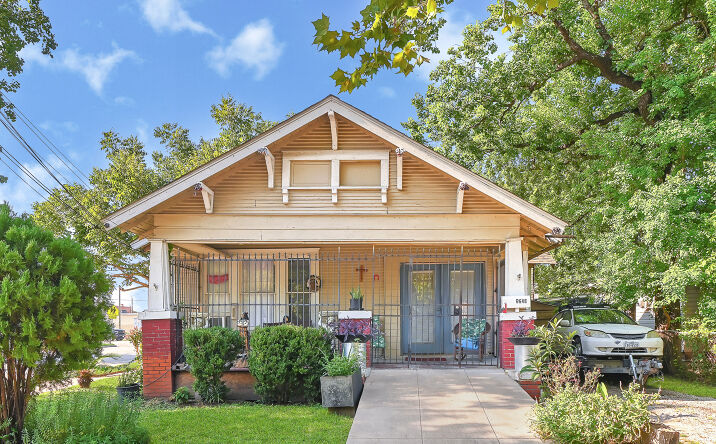Pictures of Mixed Use, Multifamily, Office, Retail property located at 6648 Avenue C, Houston, TX 77011 for sales - image #1