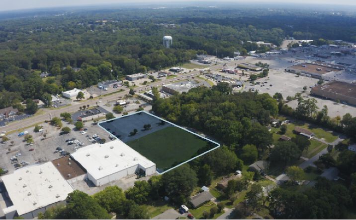 Pictures of Land property located at 2129 N Highland Ave, Jackson, TN 38305 for sales - image #1