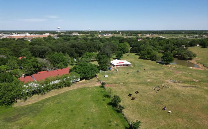 Pictures of Land property located at 1718 Jeter Rd E, Bartonville, TX 76226-9598 for sales - image #1