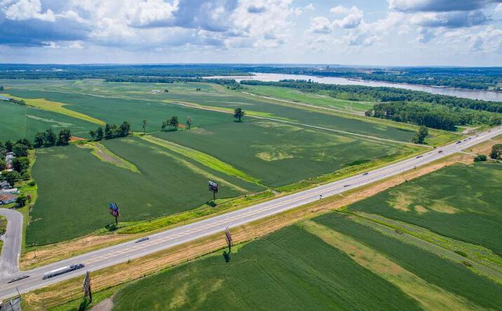 Pictures of Land property located at 0000 Highway 146, McClure, IL 62957 for sales - image #1