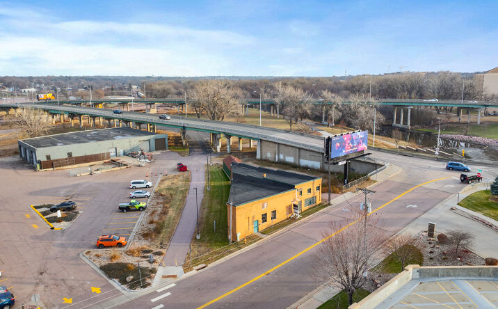 Pictures of Industrial, Office, Retail property located at 114 South Reid Street, Sioux Falls, SD 57103 for sales - image #1