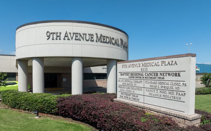 Pictures of Office property located at 8333 9th Ave, Port Arthur, TX 77642 for sales - image #1