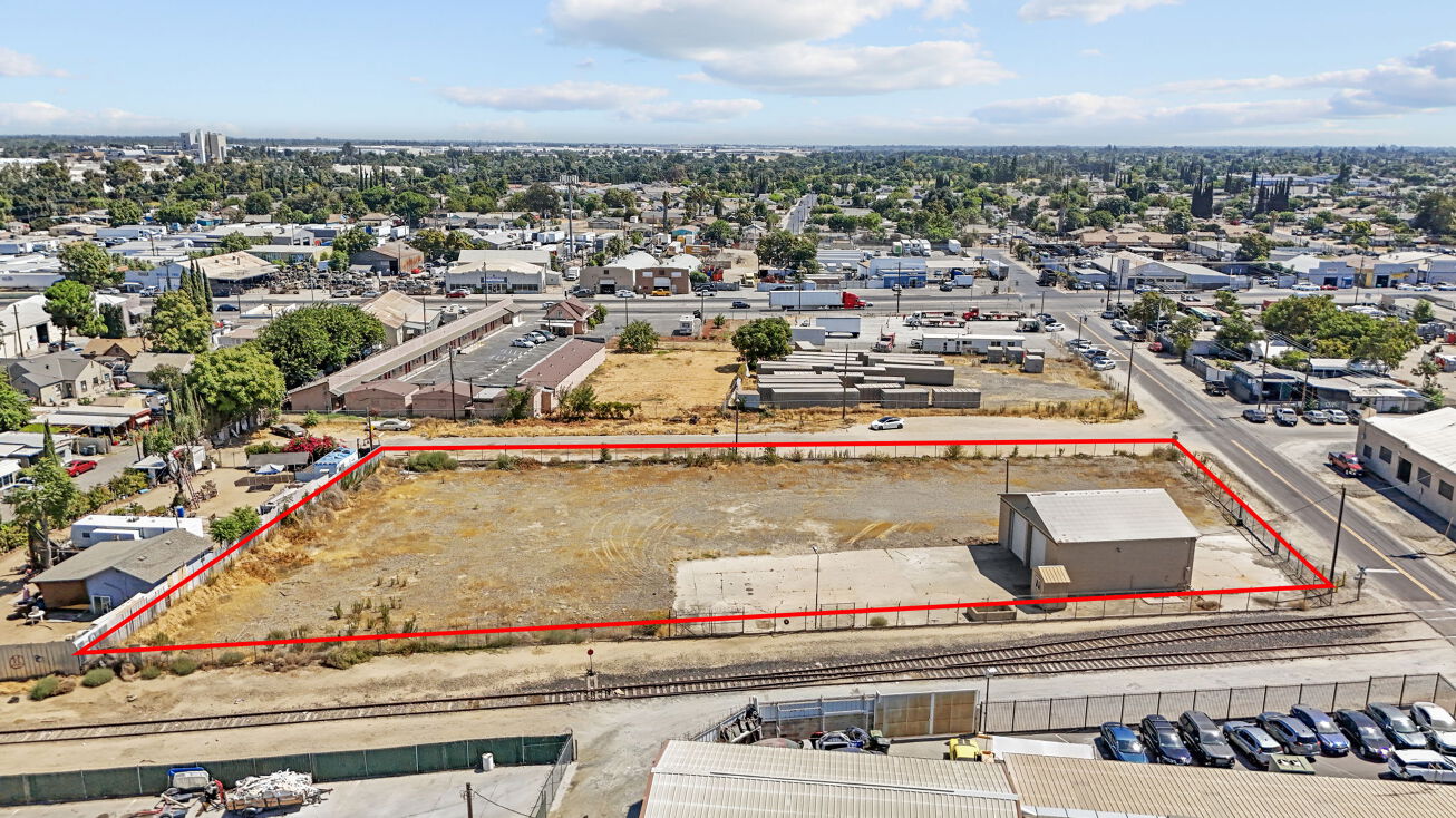 501 Hosmer Ave, Modesto, CA 95351 | Crexi.com