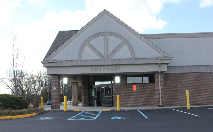 Pictures of Retail property located at 4720 Nine Mile Road, Richmond, VA 23223 for sales - image #1