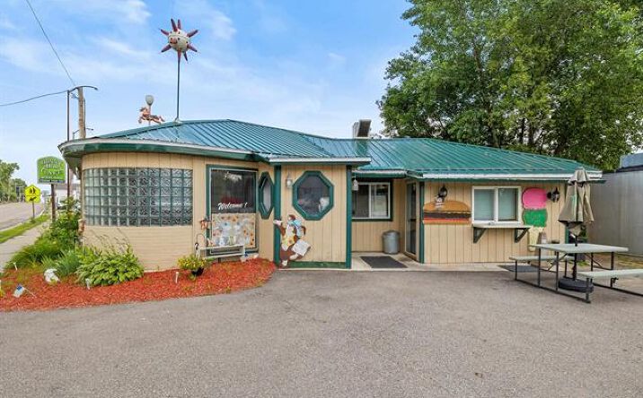 Pictures of Retail, Industrial property located at 601 Main St, Junction City, WI 54443 for sales - image #1