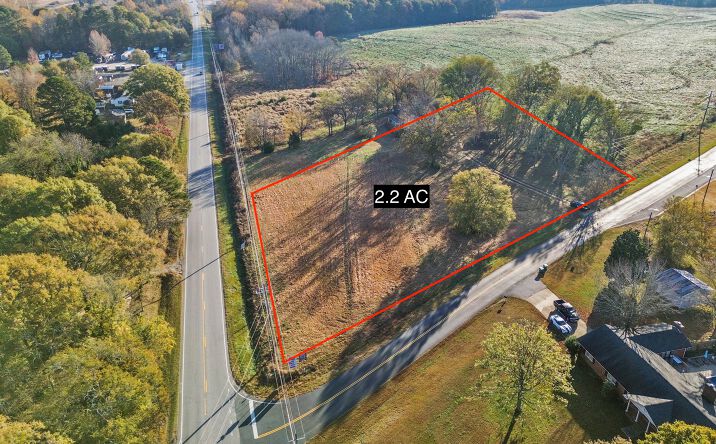 Pictures of Land property located at 312 Cosby Rd, Winder, GA 30680 for sales - image #1