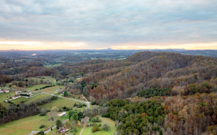 Pictures of Land property located at 544 Ethel Beard Rd, Blountville, TN 37617 for sales - image #1