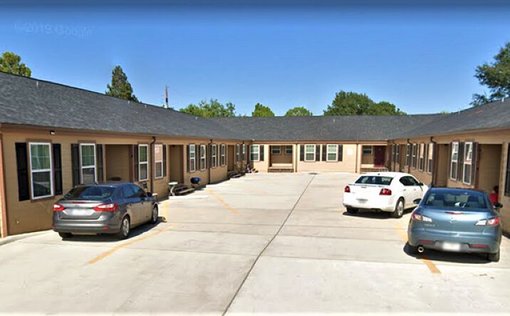 Pictures of Multifamily property located at 4505 18th St, Bacliff, TX 77518 for sales - image #1