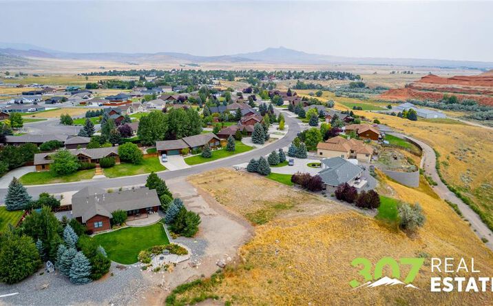 Pictures of Land property located at TBD S Chugwater Dr, Cody, WY 82414 for sales - image #1