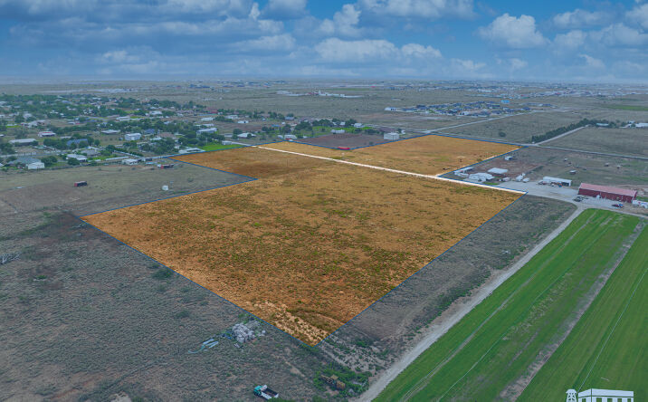 Pictures of Land property located at 3001 N County Rd 1160, Midland, TX 79705 for sales - image #1