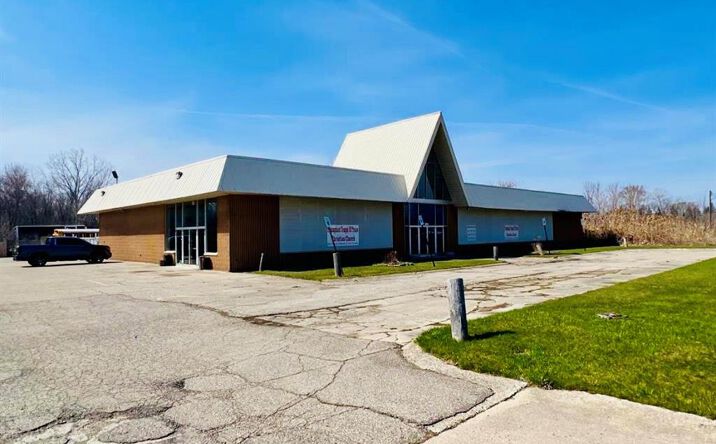 Pictures of Mixed Use property located at 3497 Pasadena Ave, Flint, MI 48504 for sales - image #1
