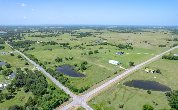 Pictures of Industrial, Land, Mixed Use property located at 42892 OK-29, Wynnewood, OK 73098 for sales - image #1