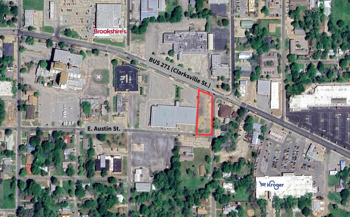 Pictures of Land property located at 1160 Clarksville St., Paris, TX 75460 for sales - image #1