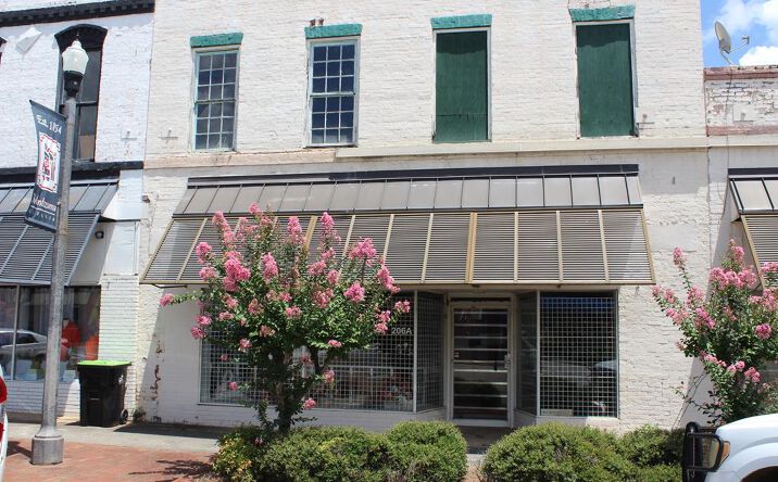 Pictures of Office, Retail property located at 206-A S Dooly St, Montezuma, GA 31063 for sales - image #1