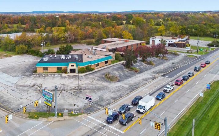Pictures of Retail, Office, Hospitality property located at 6110 & 6170 York Rd, New Oxford, PA 17350 for sales - image #1