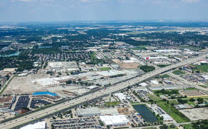 Pictures of Retail property located at 12200 Gulf Fwy, Houston, TX 77034 for sales - image #1