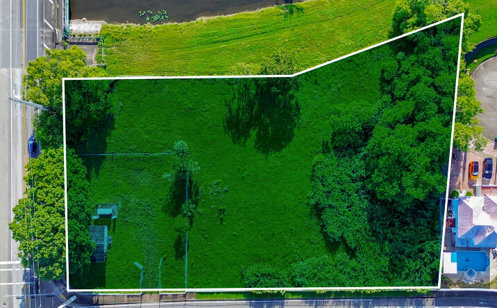 Pictures of Land property located at 16001 SW 142nd Ave, Miami, FL 33177 for sales - image #1