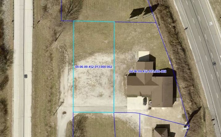 Pictures of Land property located at 2225 N 2nd St, Terre Haute, IN 47804 for sales - image #1